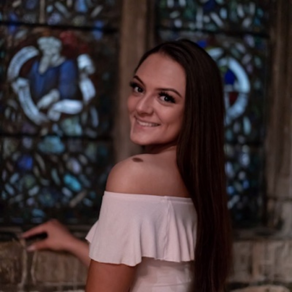 Meet your Posher, Jenica